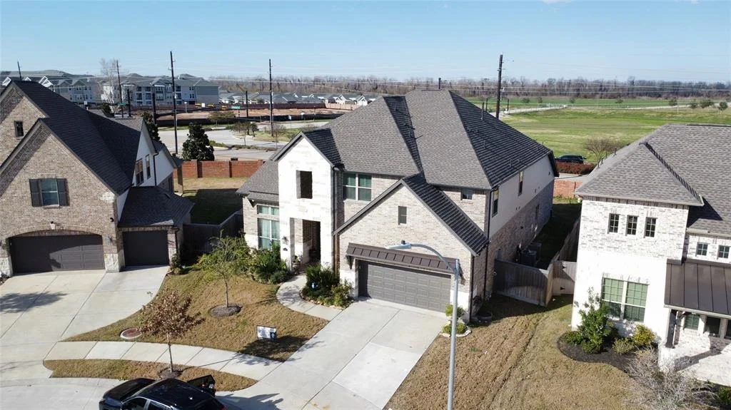 Photo of 23422 Wilkinson Trail