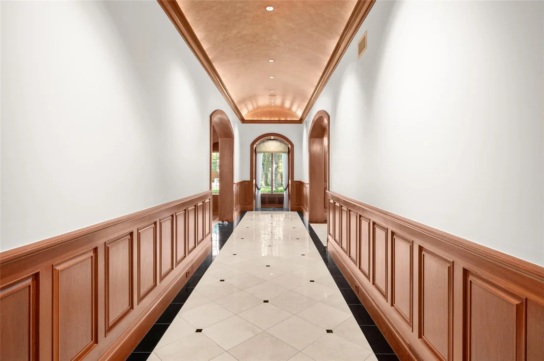Photo of 1802 Forest Gate Circle