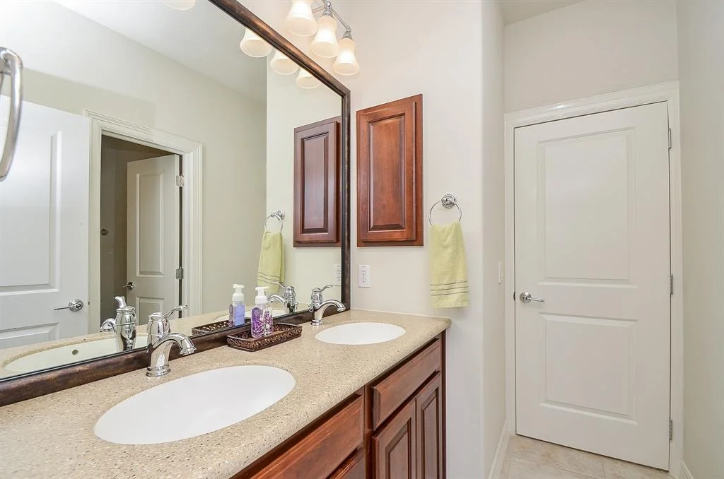 Photo of 16610 Saco River Way