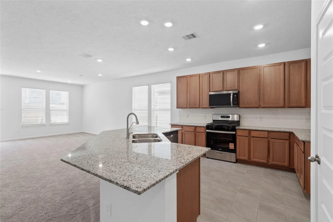 Photo of 18215 Spruce Cottage Drive
