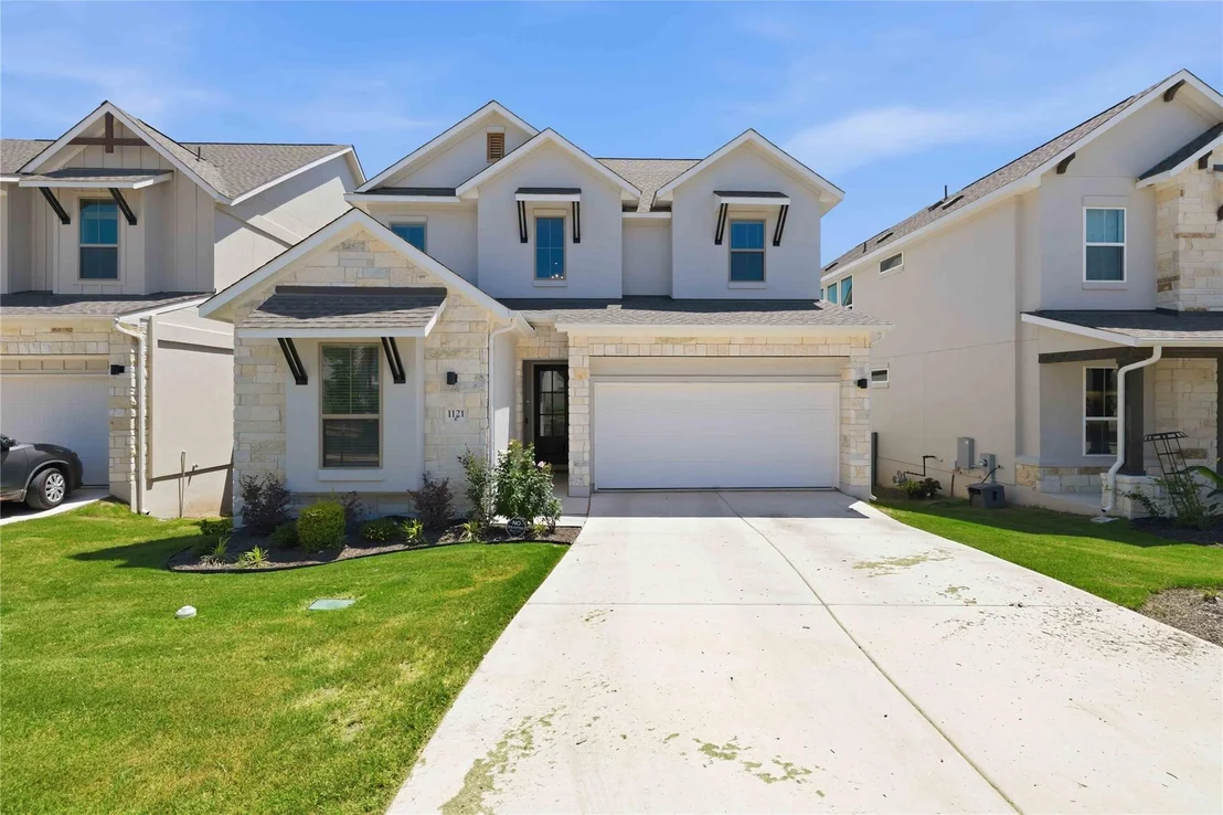Photo of 1121 Silver Dollar Trail