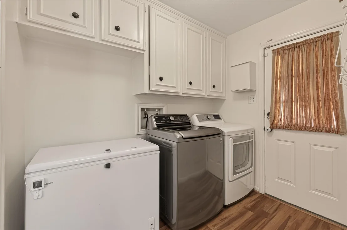 Photo of 6210 Claridge Drive
