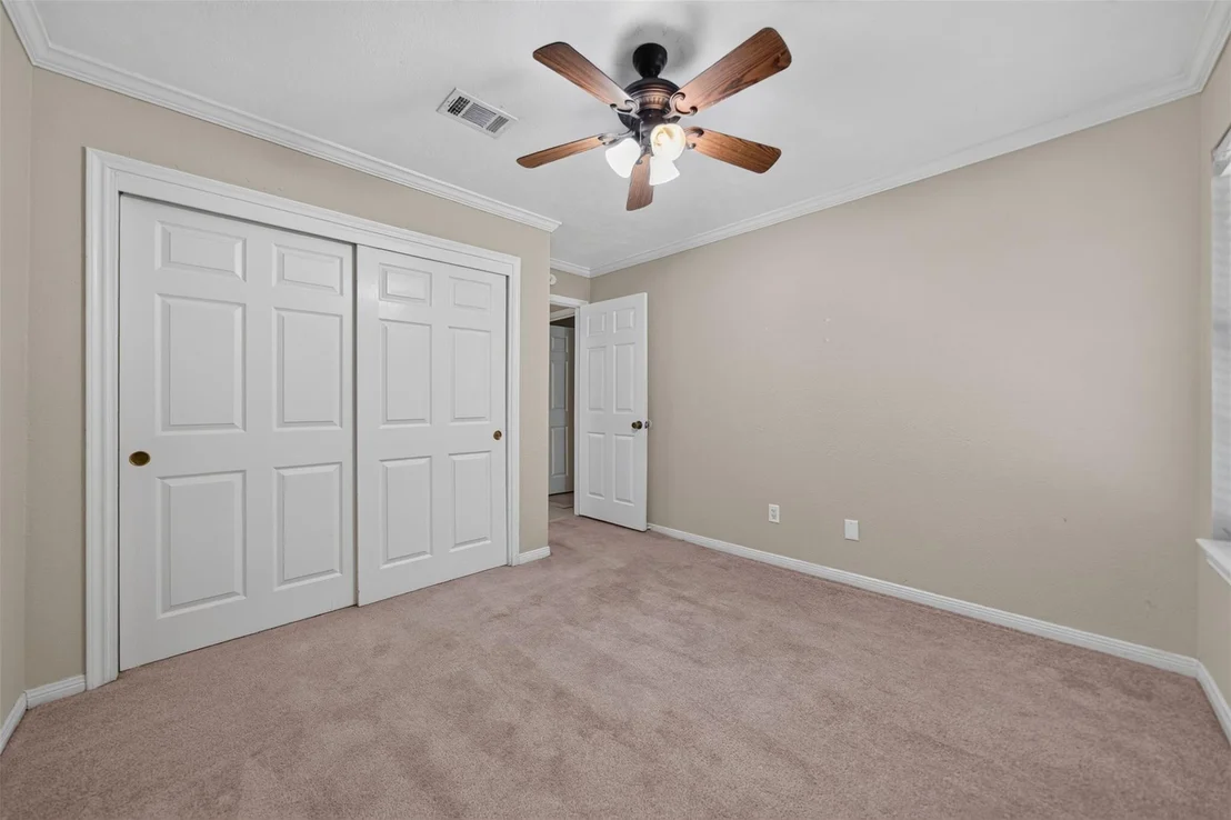 Photo of 22918 Glenover Drive