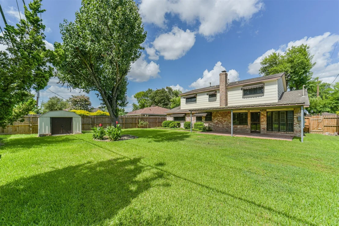 Photo of 7622 Eichler Drive