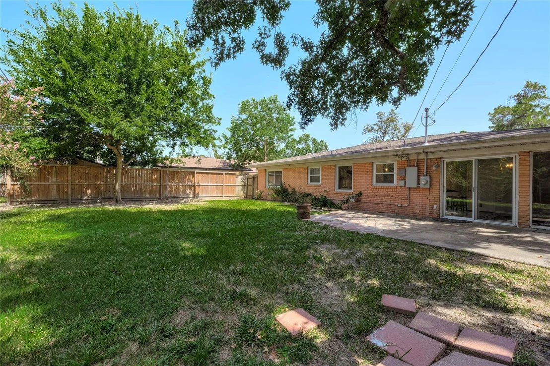 Photo of 515 Azaleadell Drive