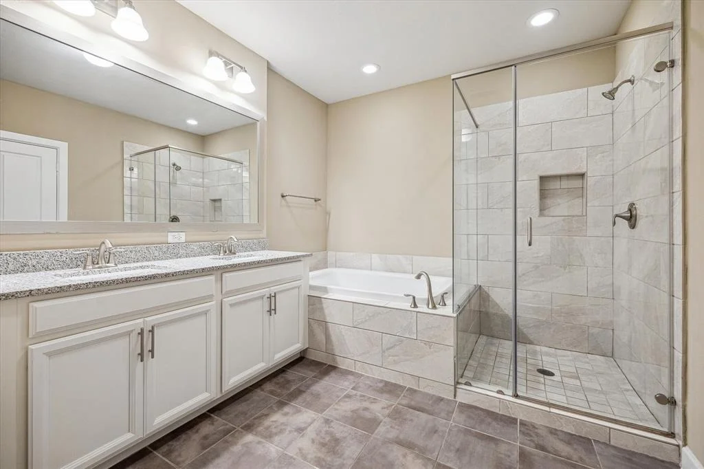 Photo of 8823 Narrow Leaf Street