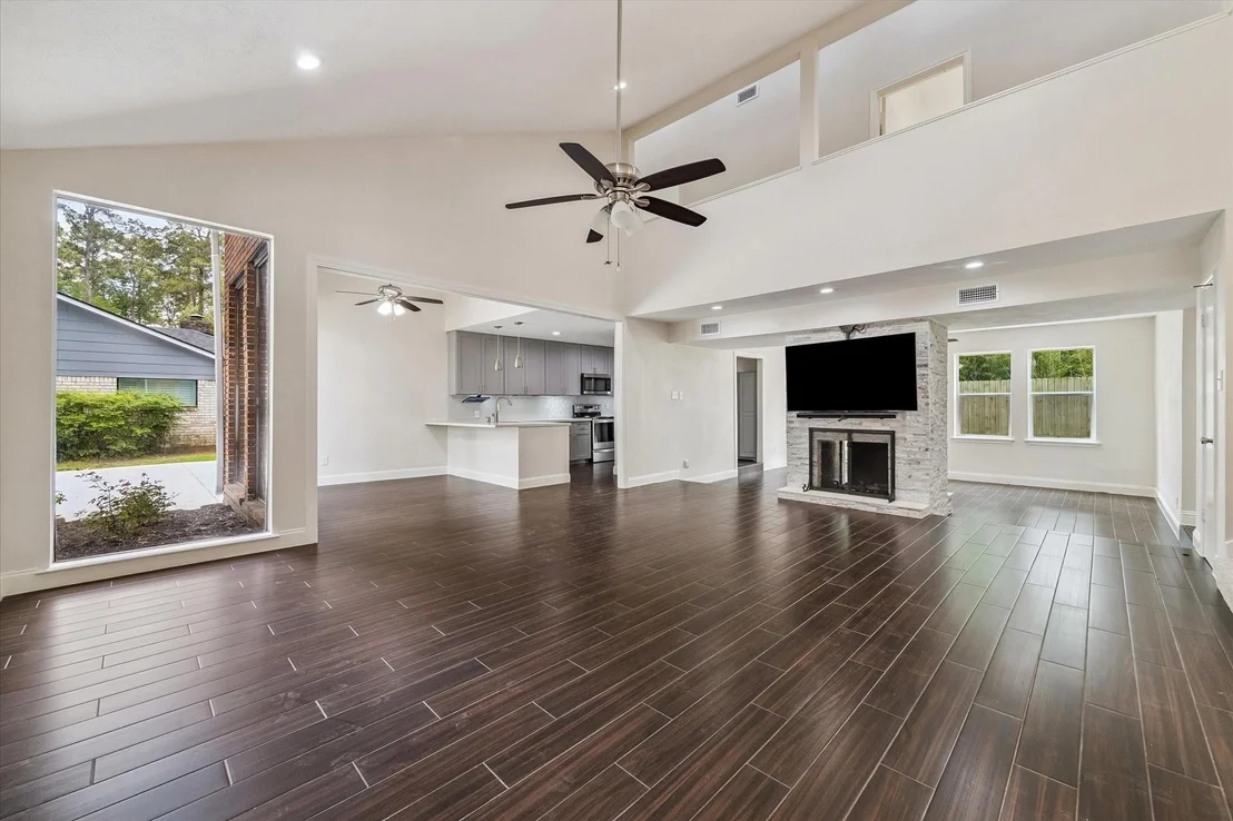 Photo of 1906 River Falls Drive