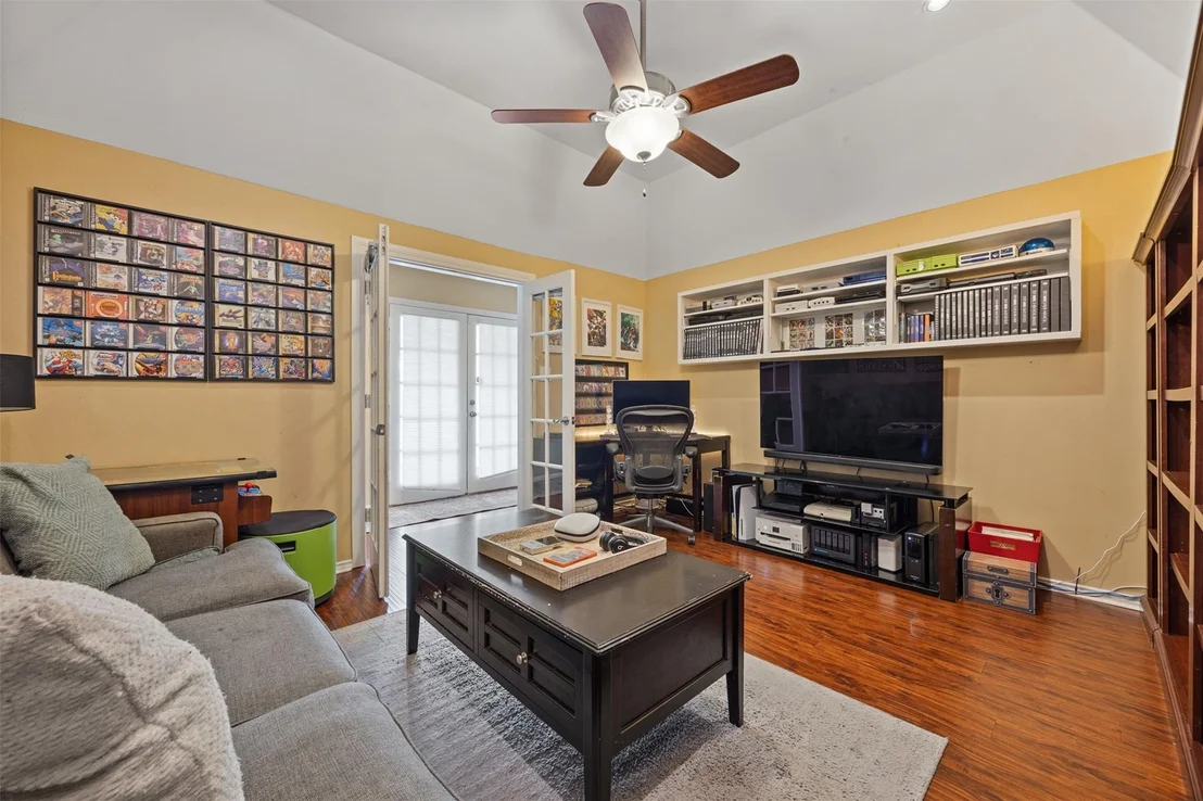 Photo of 3941 Heathersage Drive