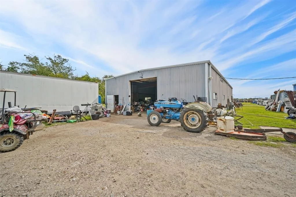 Photo of 6402 S Acres Drive