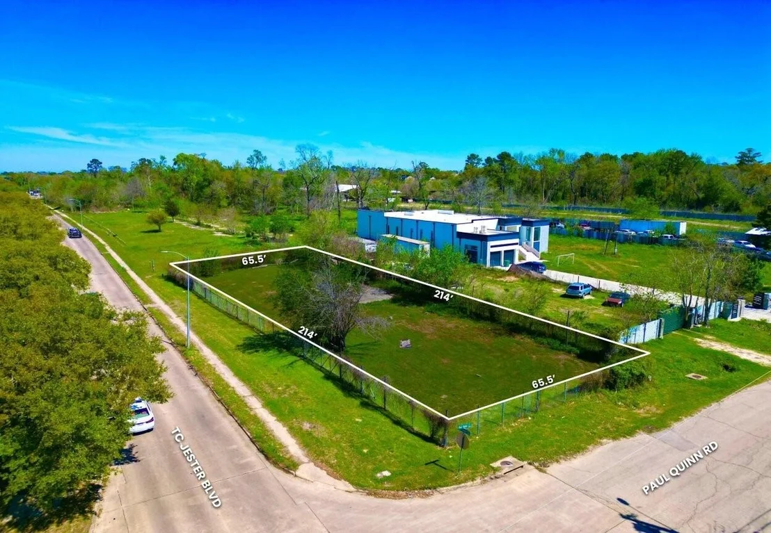 Photo of 5704 W Tc Jester Boulevard