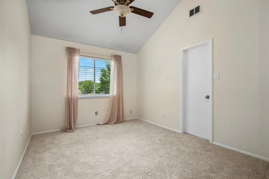 Photo of 8038 Split Pine Drive
