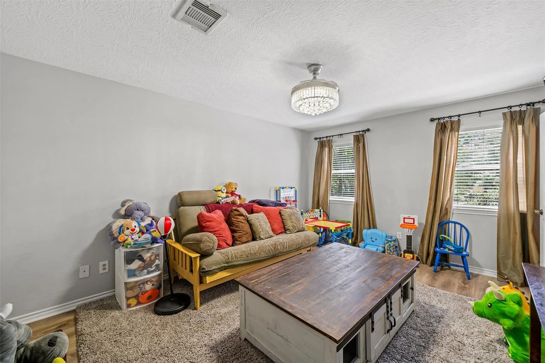 Photo of 16806 Sandypine Circle