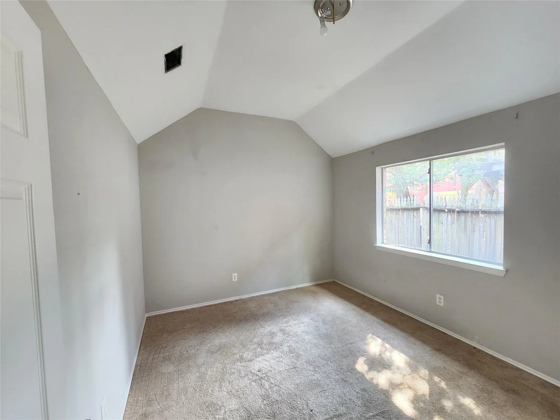 Photo of 2014 Lexington Woods Drive