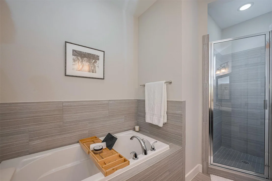 Photo of 953 Saint Augustine Street