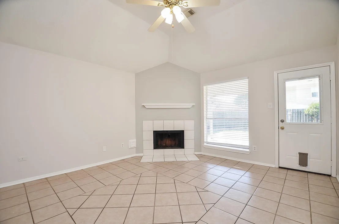 Photo of 17039 Clan Macgregor Drive
