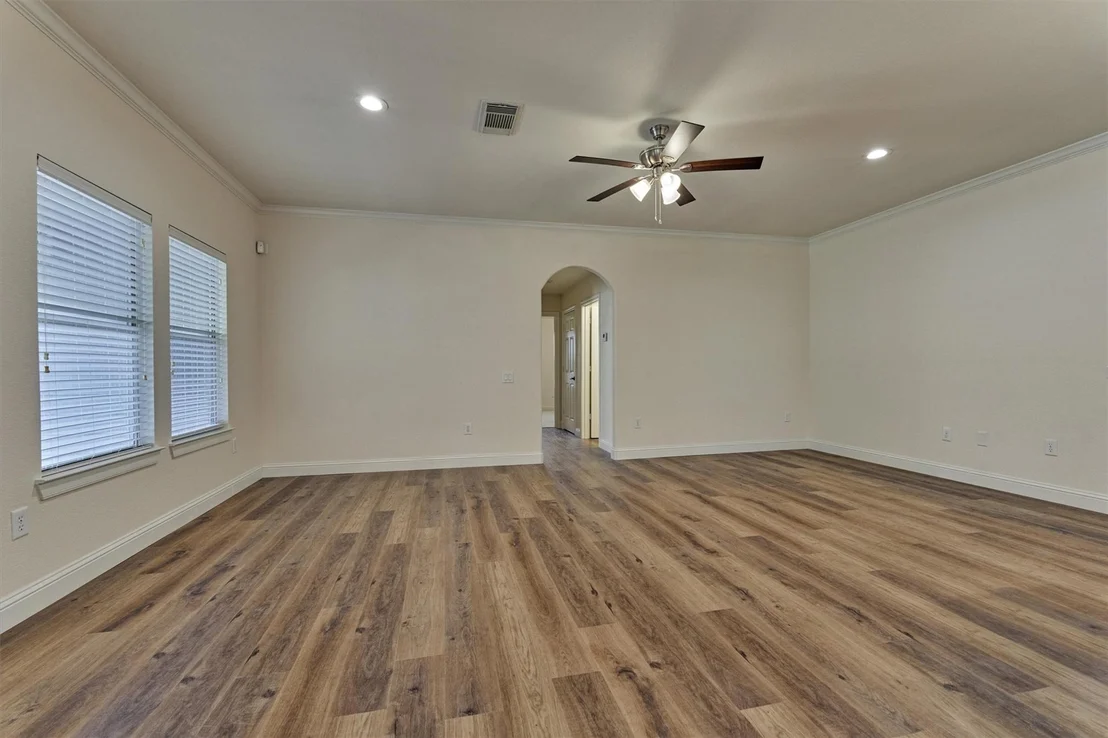 Photo of 6 Windsor Bridge Drive
