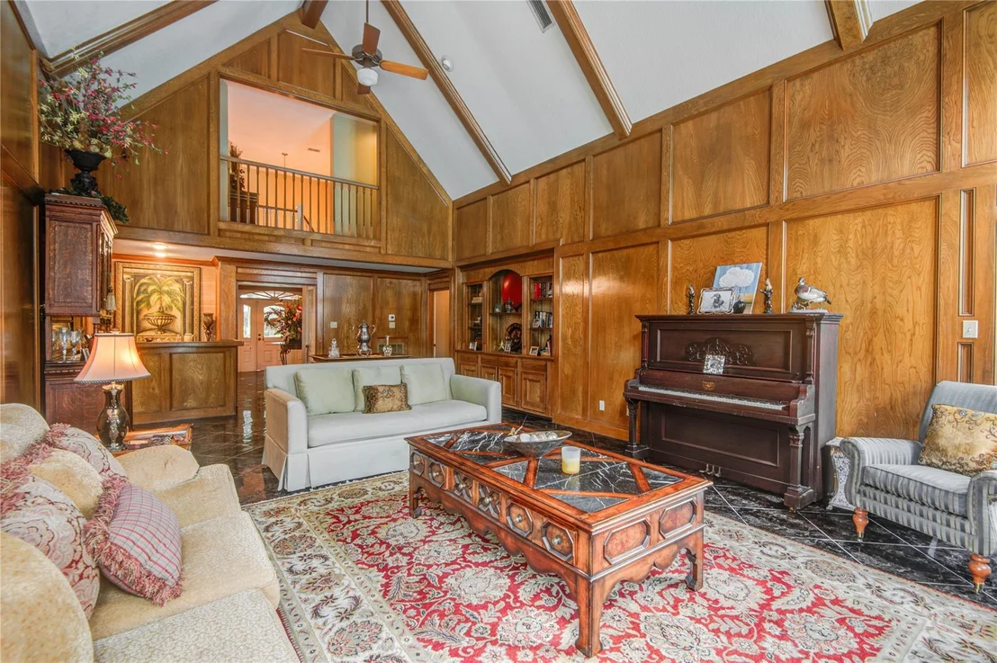 Photo of 15110 Benfer Road