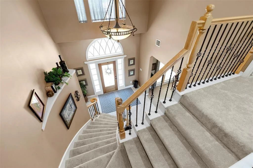 Photo of 207 Kingfisher Drive