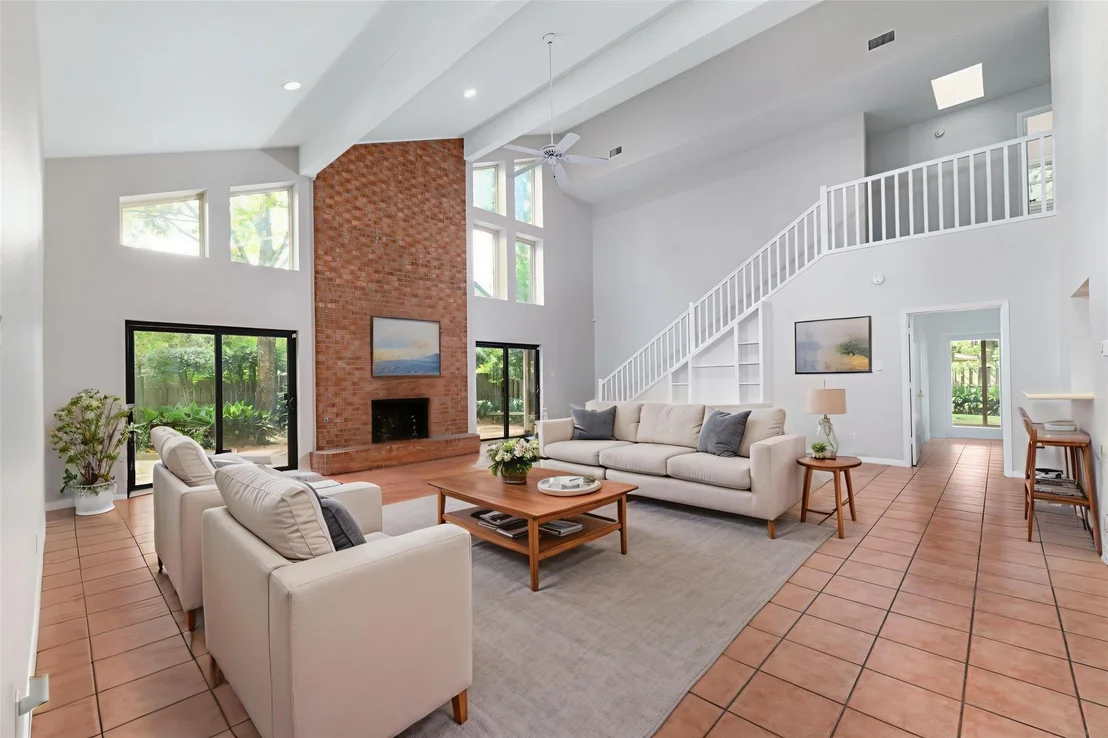 Photo of 904 Winston Drive