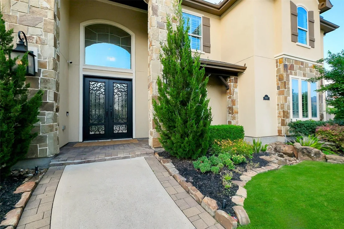 Photo of 10414 Pebblecreek Crossing