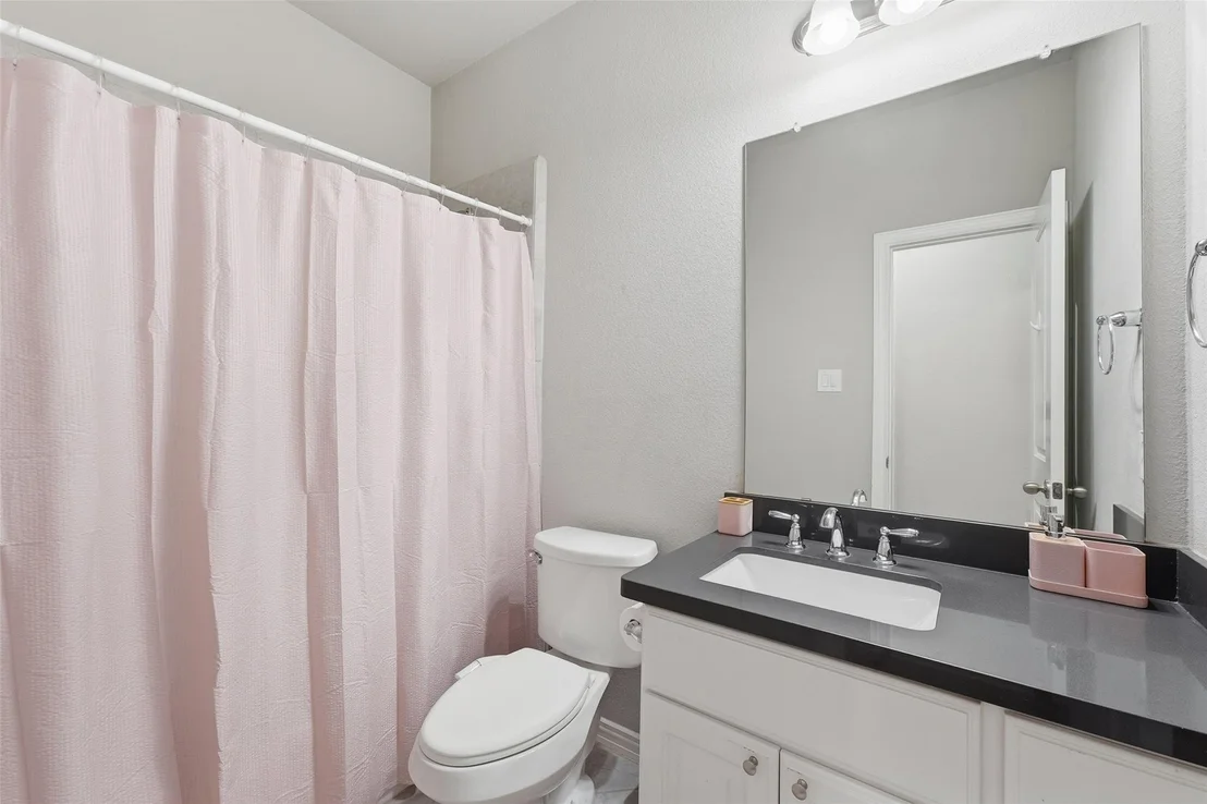 Photo of 28007 Castle Park Lane