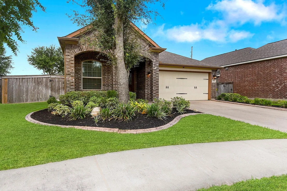 Photo of 4950 Ginger Bluff Trail