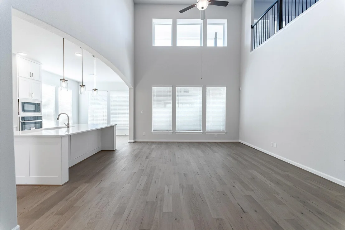 Photo of 710 Woodbinde