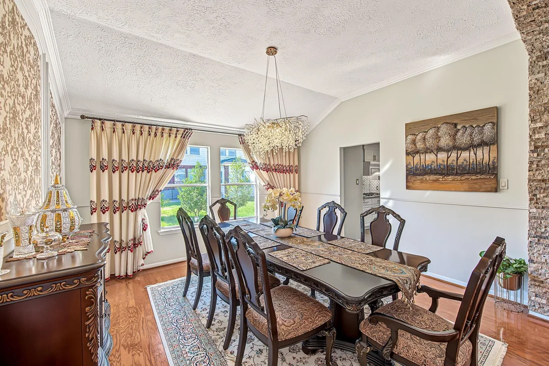 Photo of 11117 Maynard Place