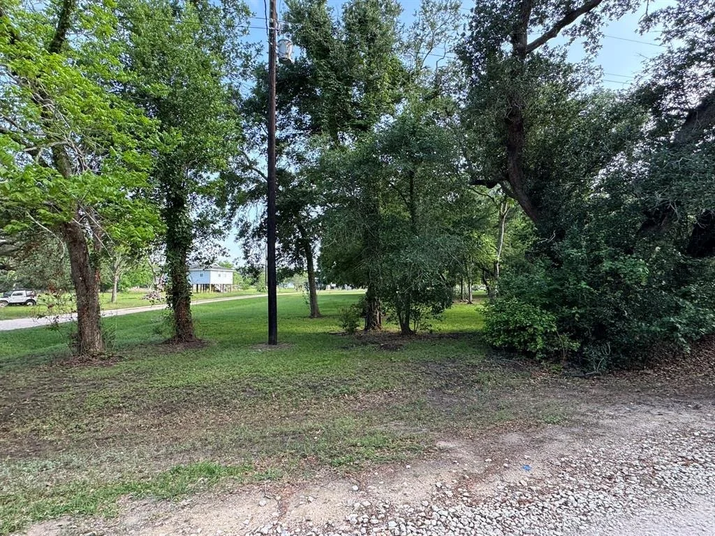 Photo of 751 Riverside Drive