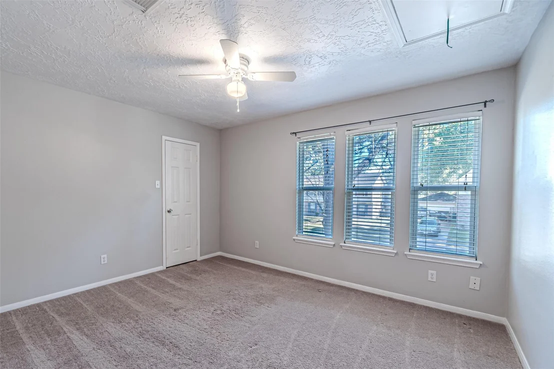 Photo of 8211 Riverglade Drive
