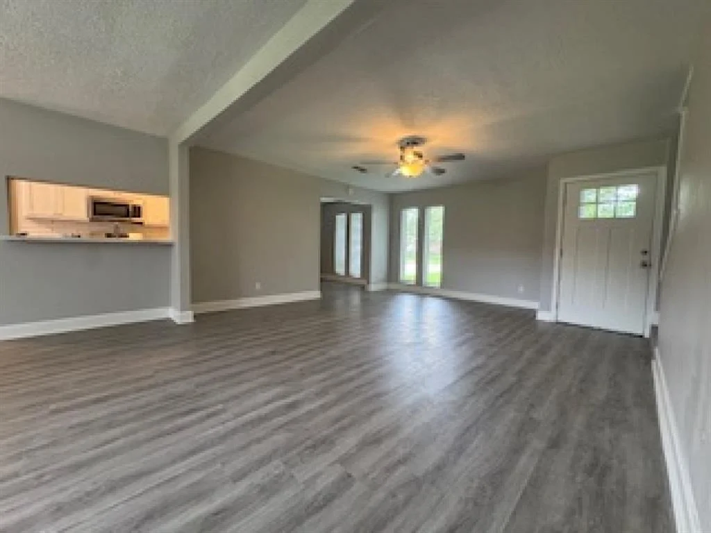 Photo of 710 Bayview Drive