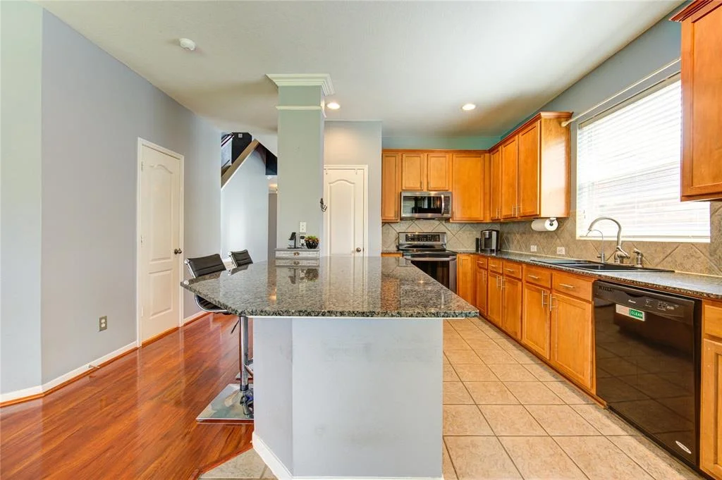 Photo of 7014 Marble Springs Drive