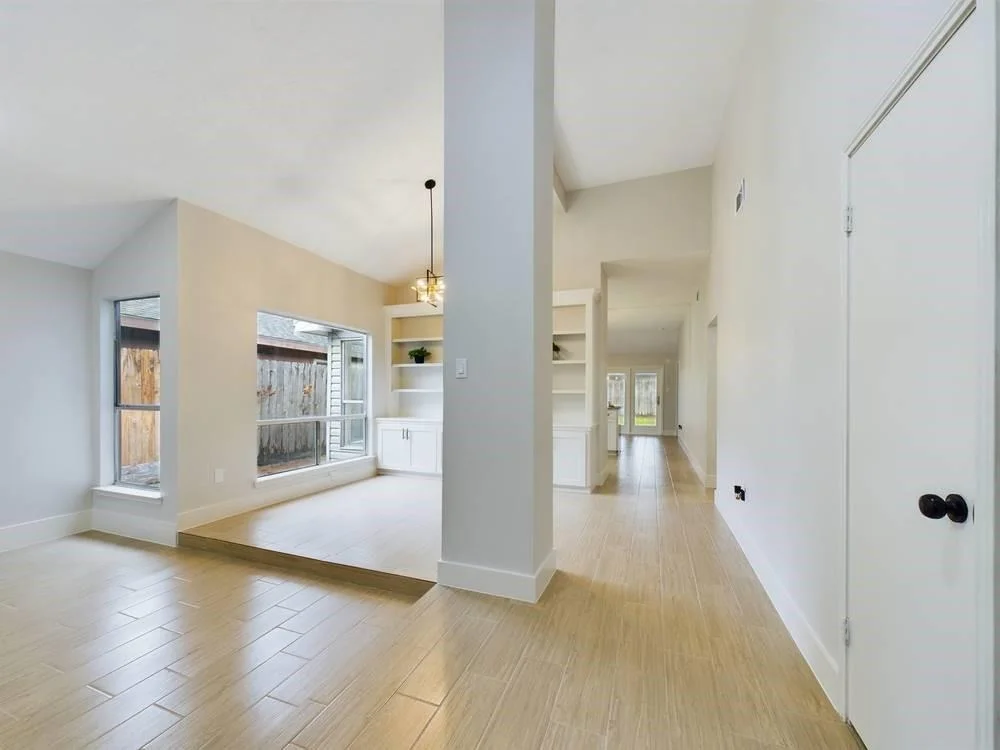 Photo of 10422 Hidden Moon Drive