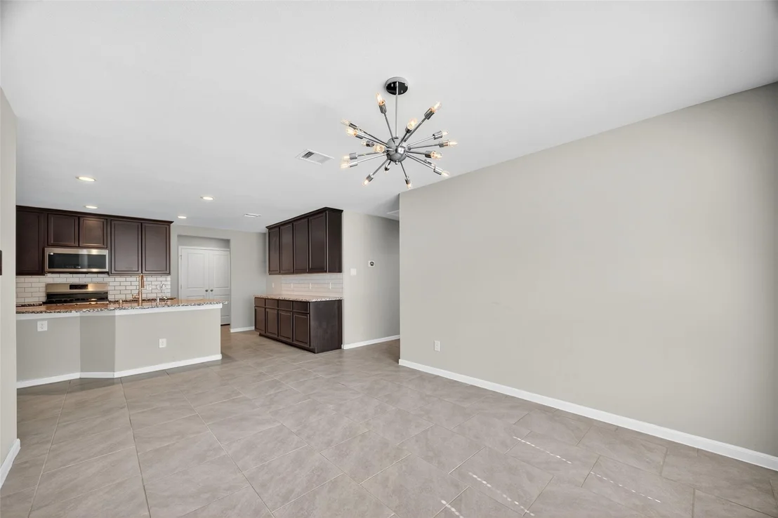 Photo of 718 Harvest Bluff Drive