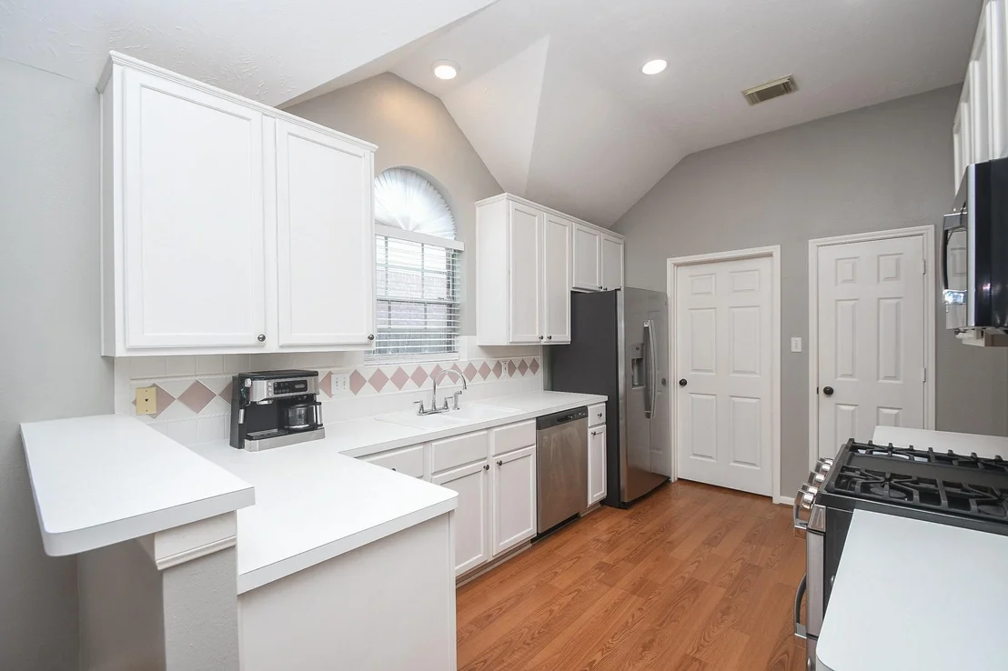 Photo of 24314 Schivener House