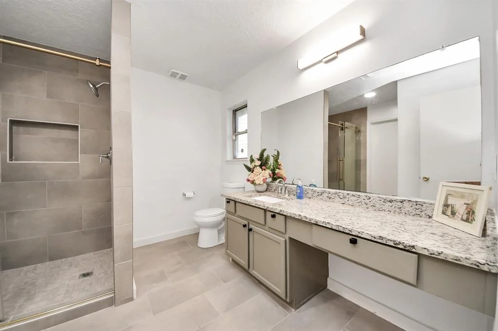 Photo of 9223 Eaglewood Glen Trail
