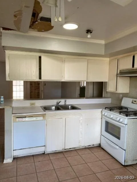 Photo of 718 Hollyvale Drive
