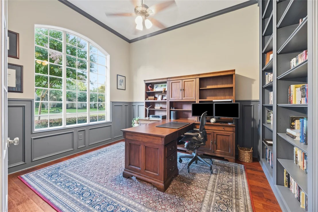 Photo of 22815 Parkwalk Lane