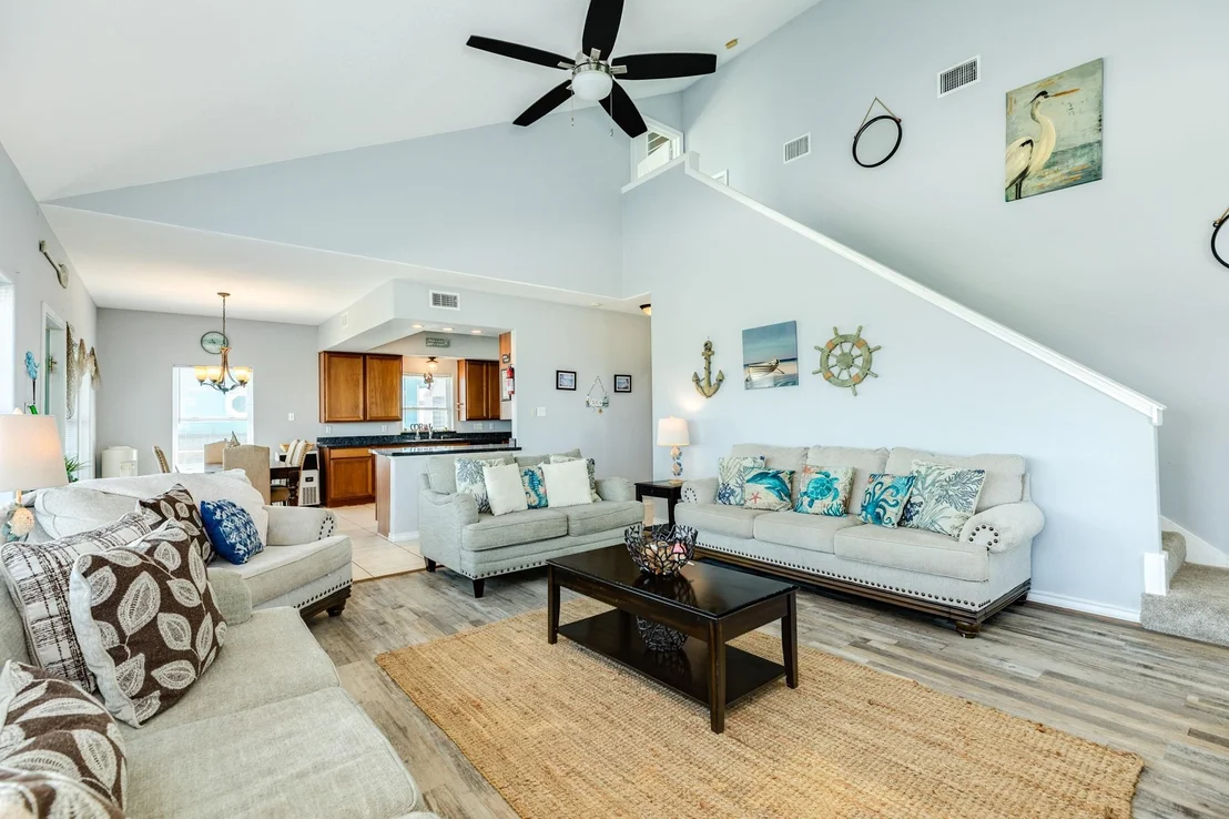 Photo of 119 Bay Avenue