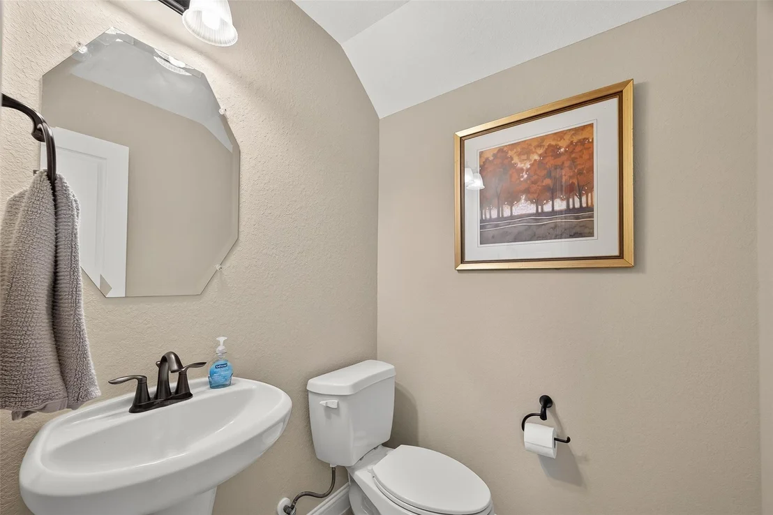 Photo of 21331 Winding Path Way