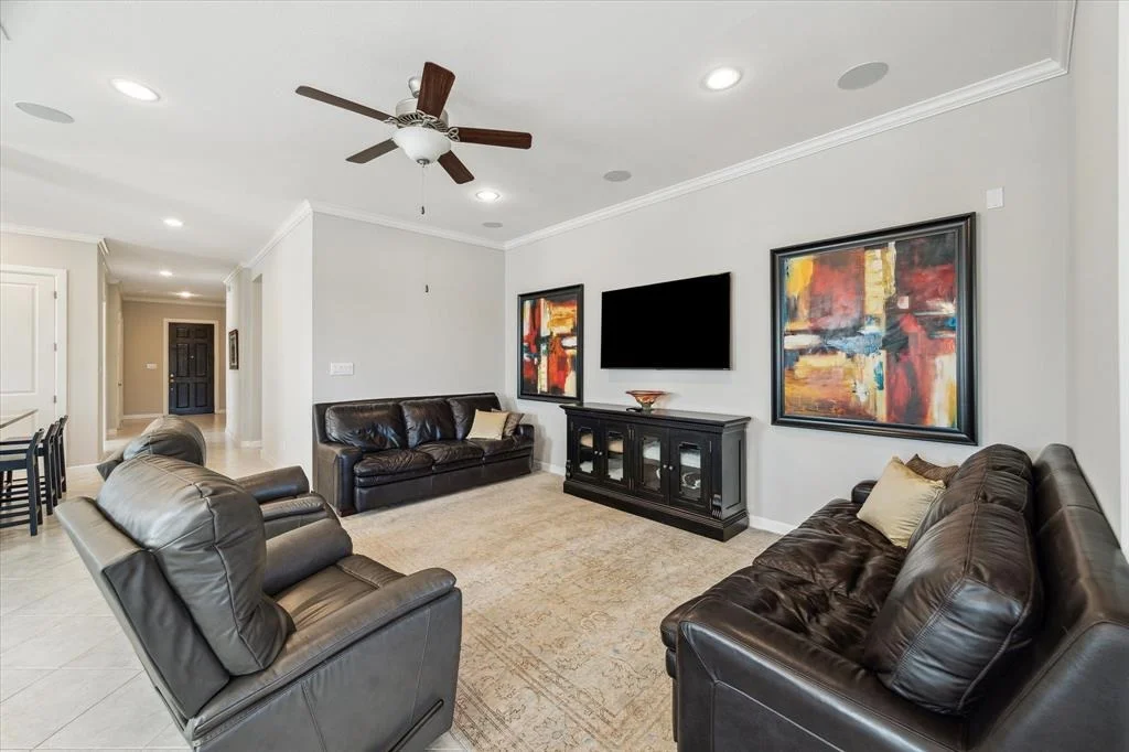 Photo of 142 Saddle Drive