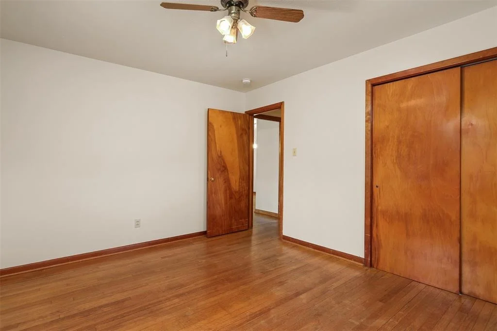 Photo of 2706 John Street