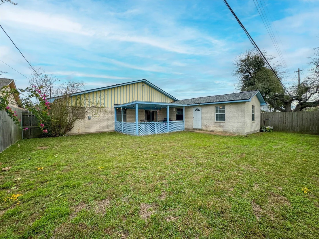 Photo of 3217 Pine Street