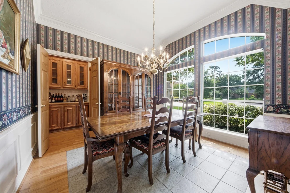 Photo of 7114 Centre Oaks Drive