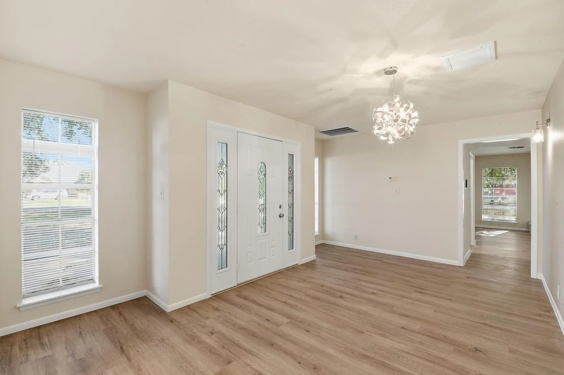 Photo of 4103 Meadowbend Drive