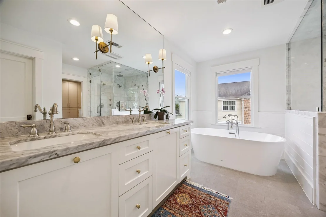 Photo of 2310 Swift Boulevard