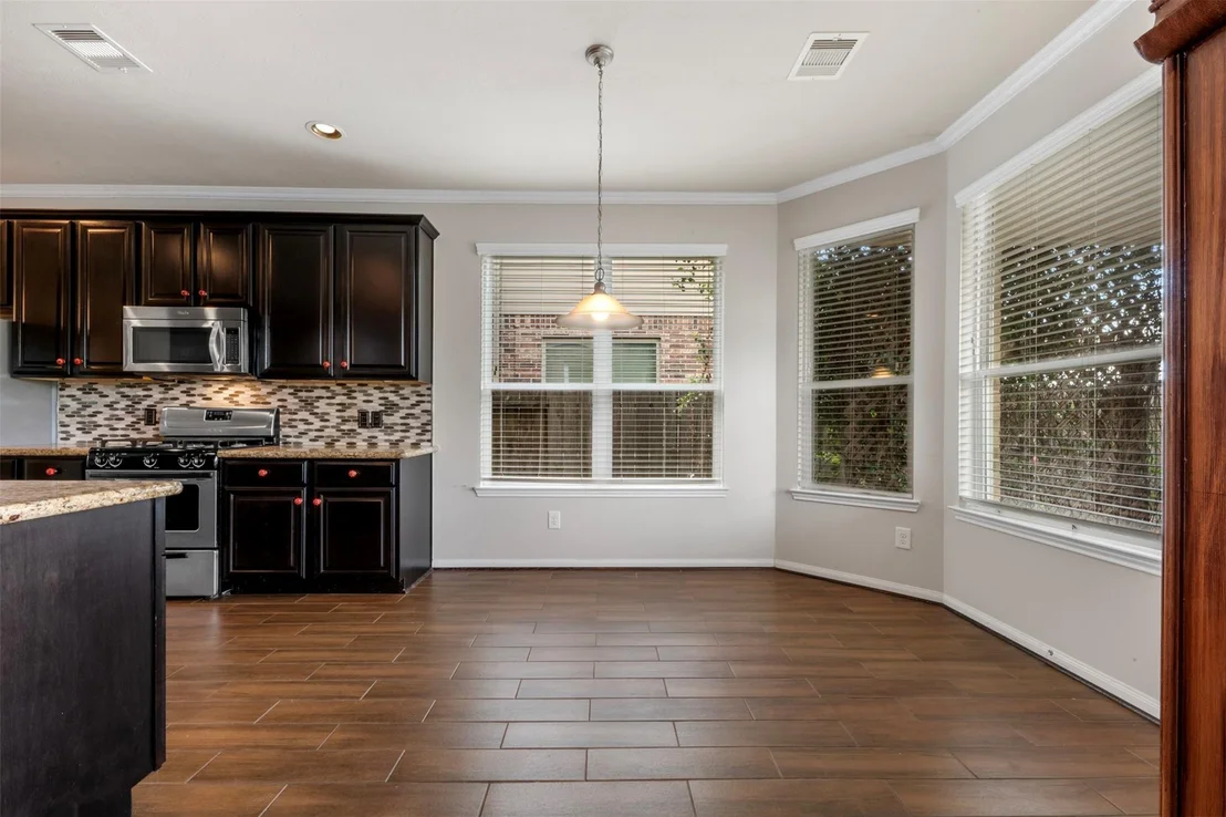 Photo of 21370 Russell Chase Drive
