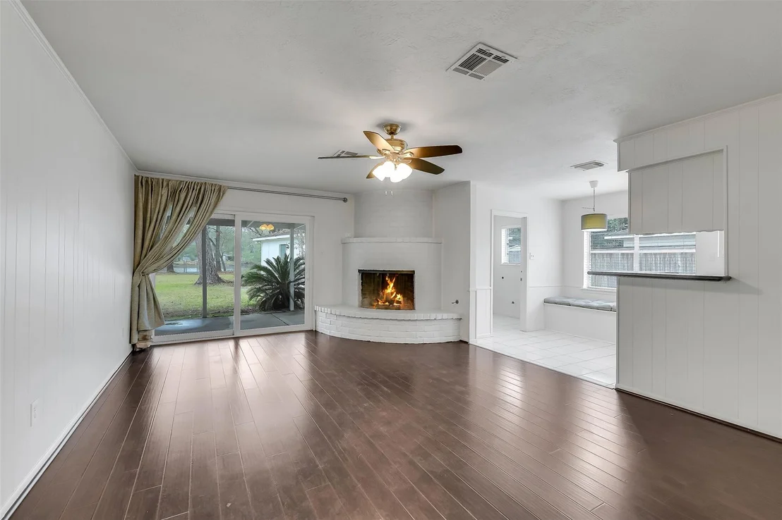 Photo of 25403 Glen Loch Drive