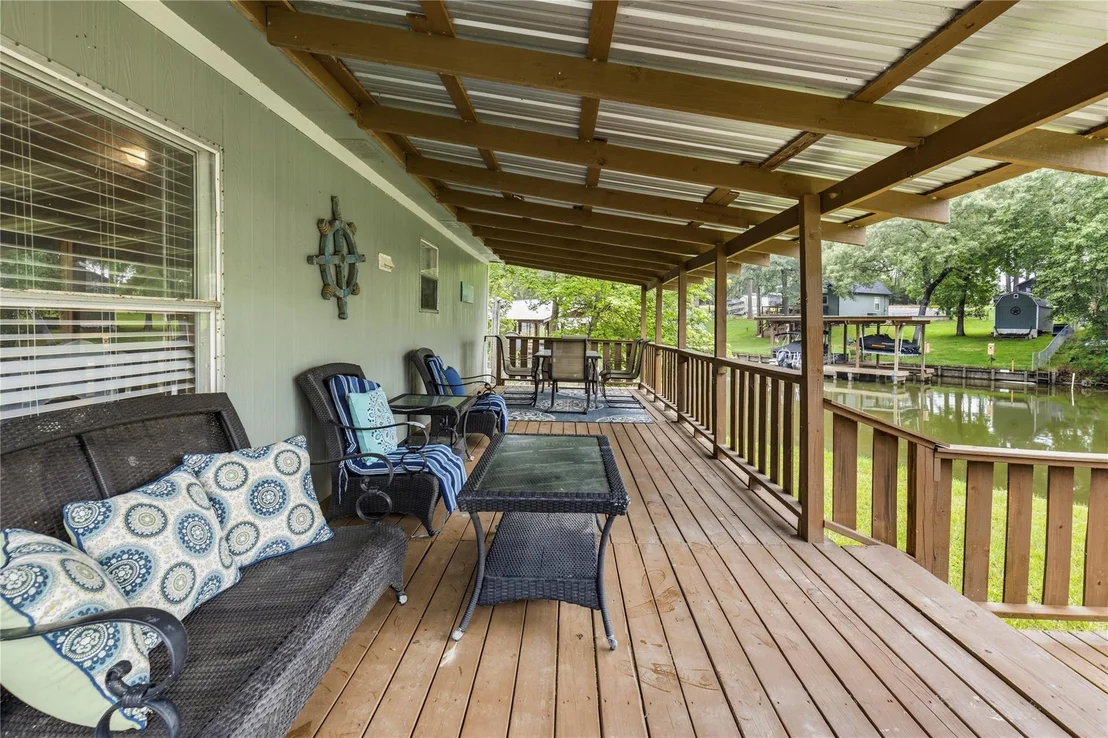 Photo of 460 Ridge Trail