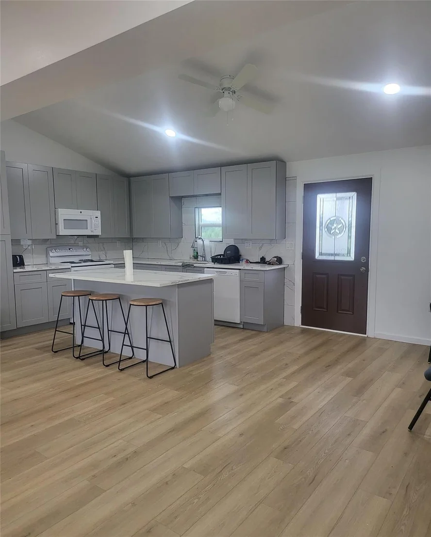 Photo of 3308 County Road 131